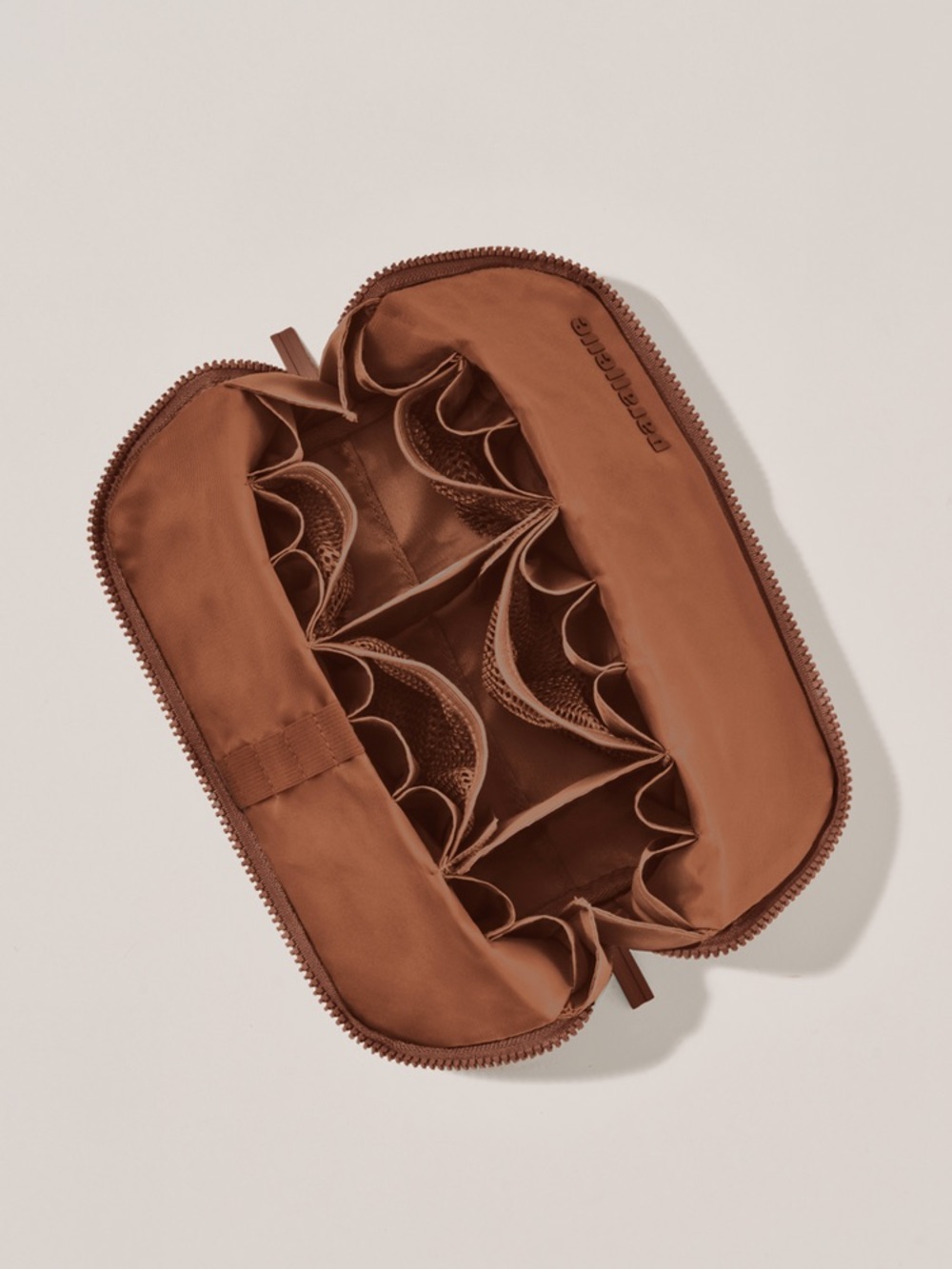 Parallelle The Vicuna Traveller Makeup Bag Brown Size Medium NEW WITH TAGS - Picture 9 of 10